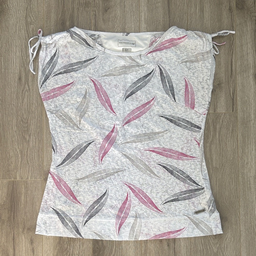 Merrell Pink and Gray Leaf Print Blouse